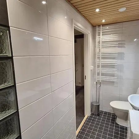 Helmi Laehellae Keskustaa, Remontoitu 2022 Apartment Kotka